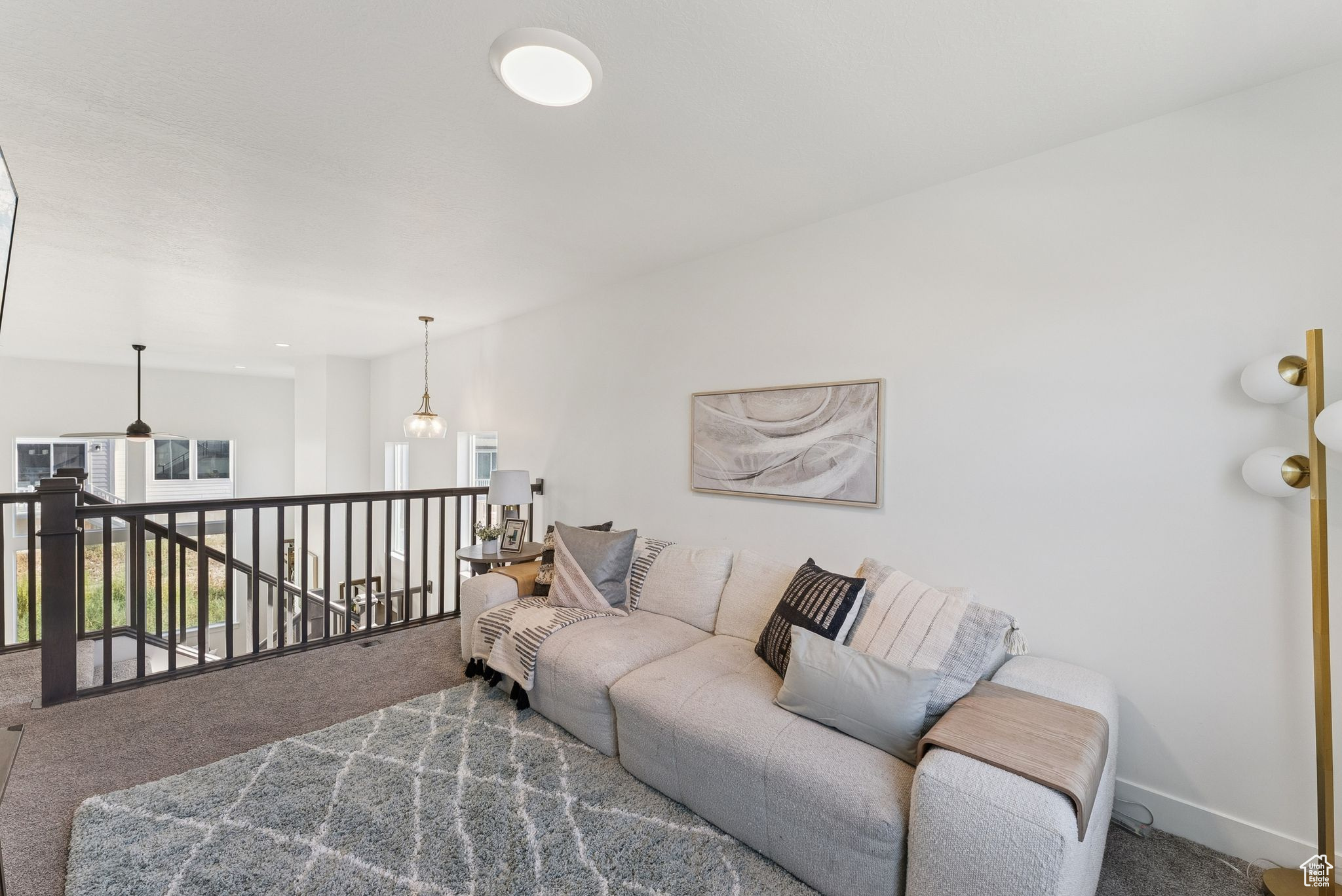 MOUNTAIN RIDGE - Residential