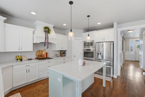 Tiny photo for 2030 E FOOTHILL WAY, Layton, UT 84040 (MLS # 2169190)