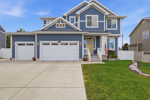 Photo of 2030 E FOOTHILL WAY, Layton, UT 84040 (MLS # 2169190)