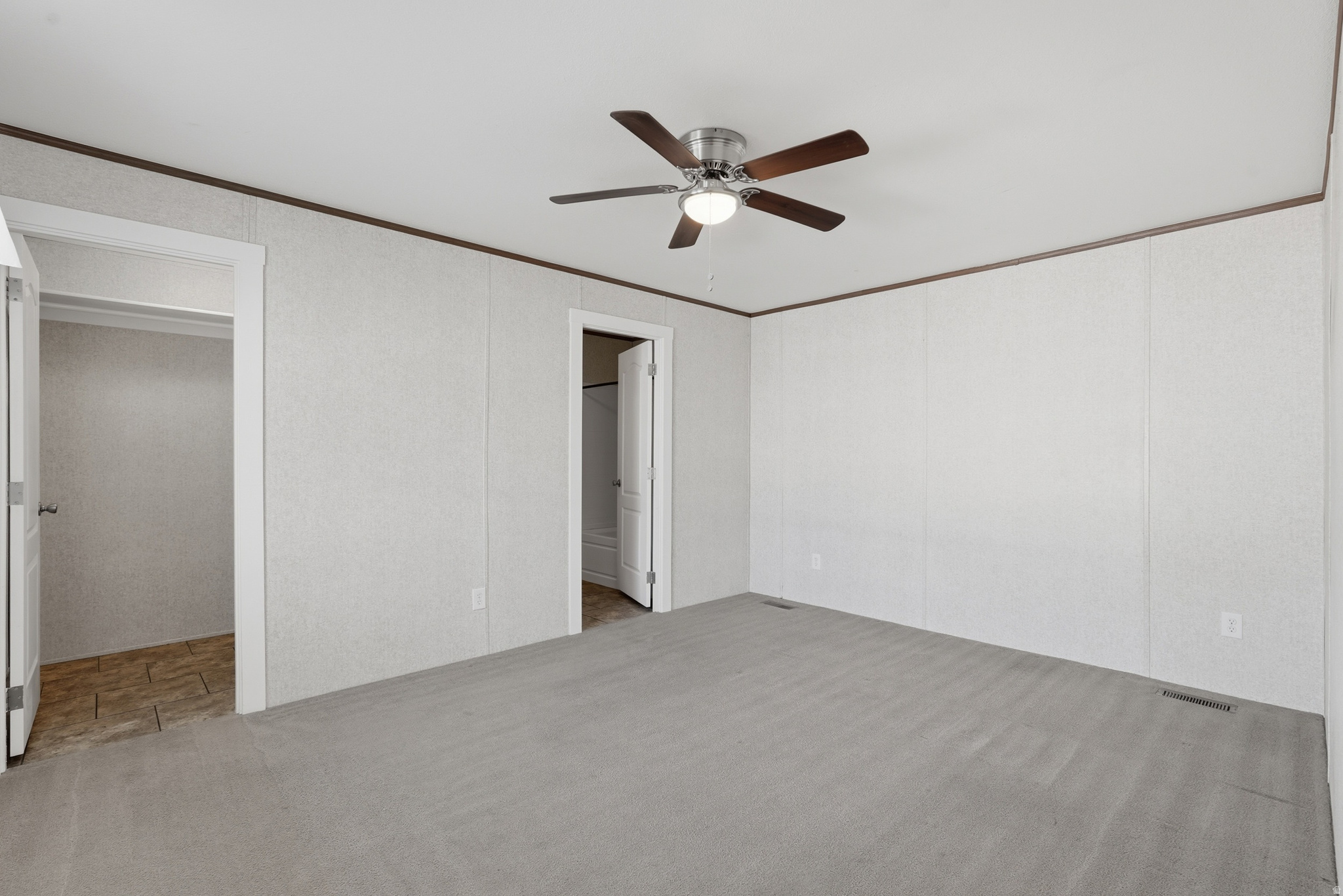 RIDGEWOOD ESTATES - Residential