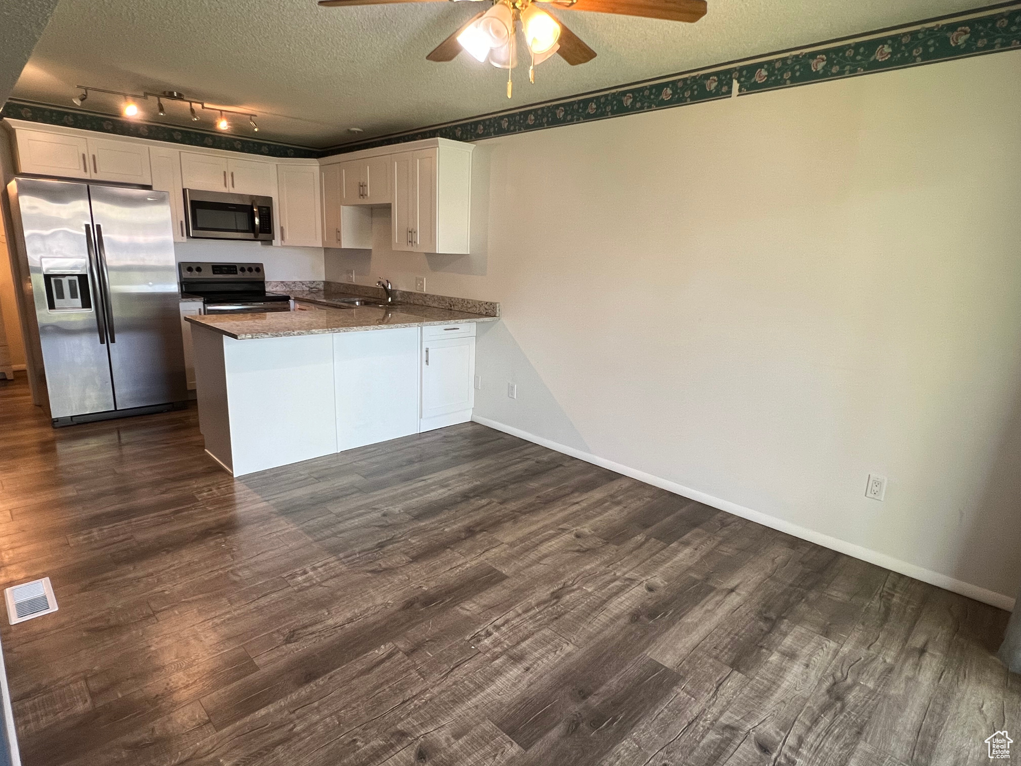 1452 W Rose Glow Dr #1338, Saratoga Springs, Utah image 3