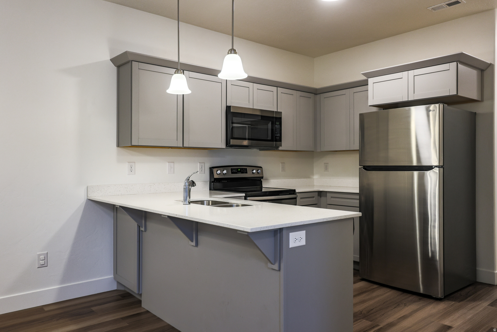 GARDNER POINT - Residential