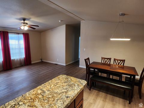Tiny photo for 4718 S ASPEN LN, Taylorsville, UT 84123 (MLS # 2114283)