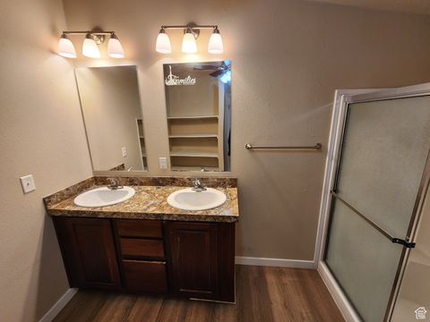 Tiny photo for 4718 S ASPEN LN, Taylorsville, UT 84123 (MLS # 2114283)