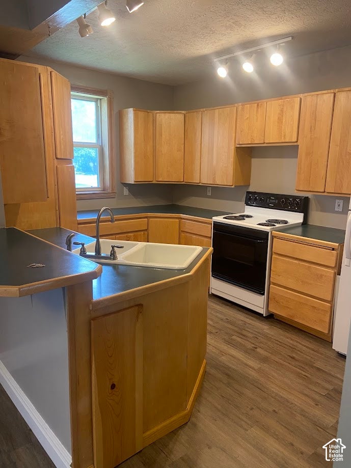 Photo of 711 E 200 N, Logan, UT 84321 (MLS # 2191412)