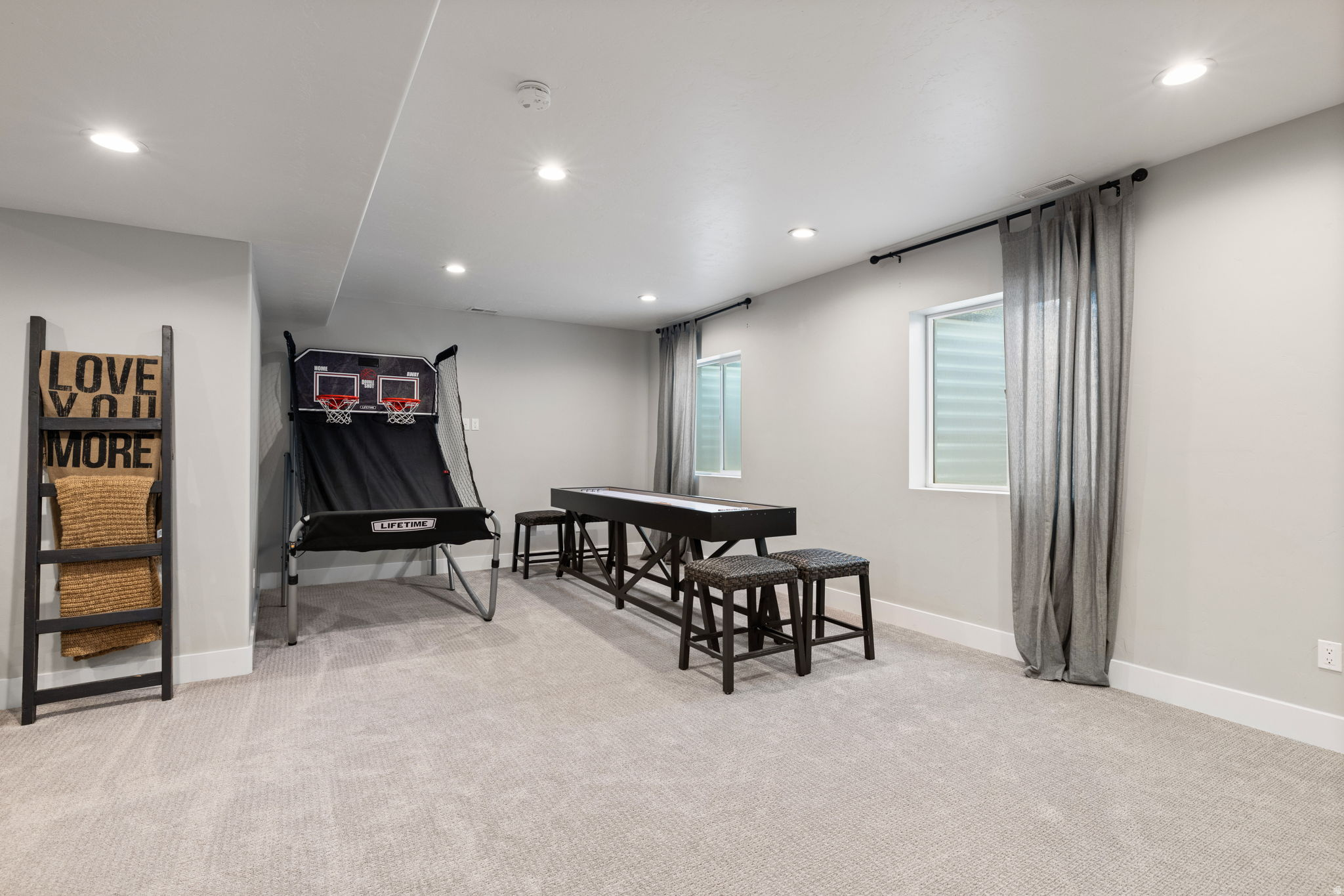MCINTYRE FARMS - Residential