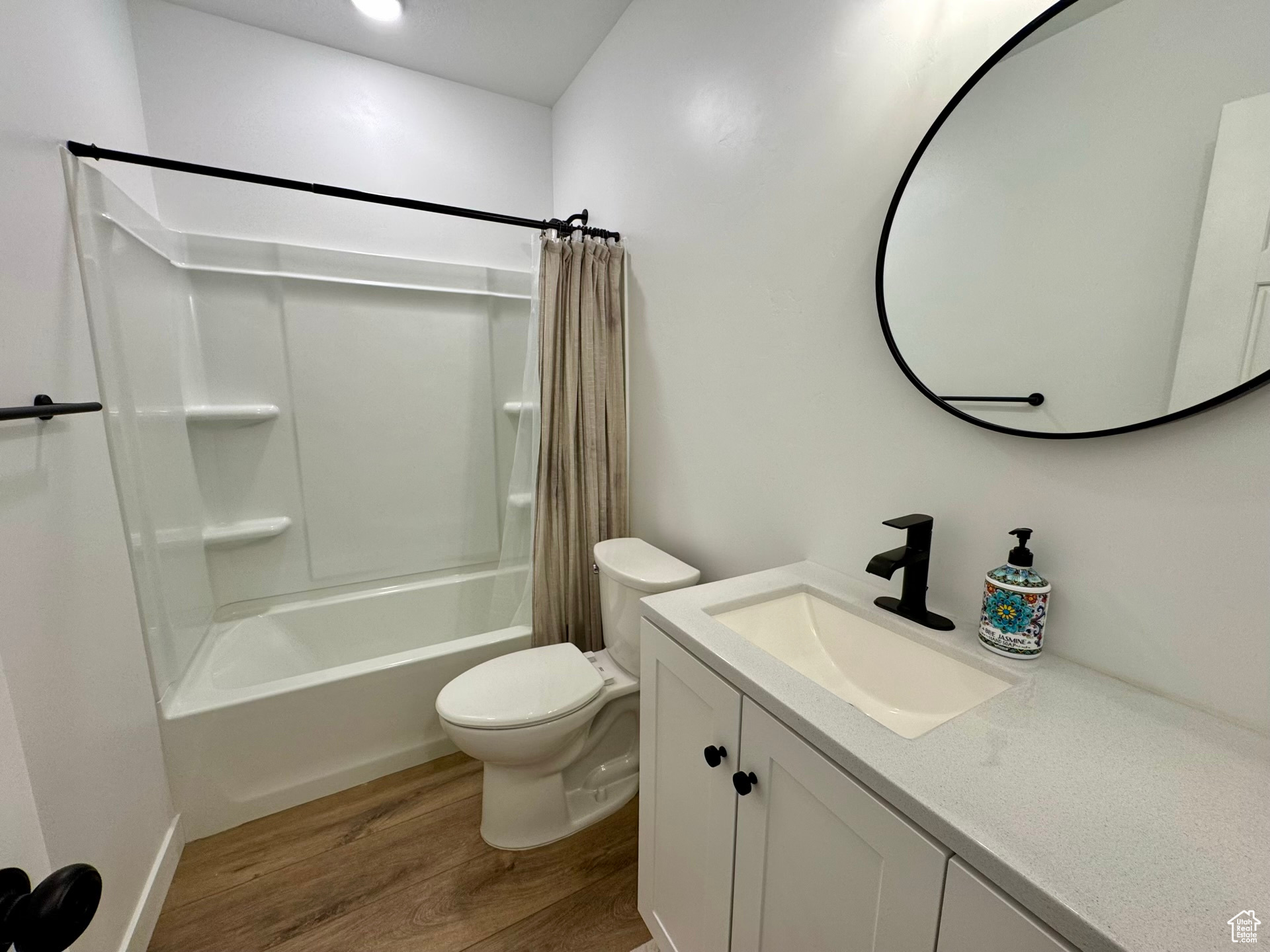 DAHLIA ESTATES PH 1 - Residential