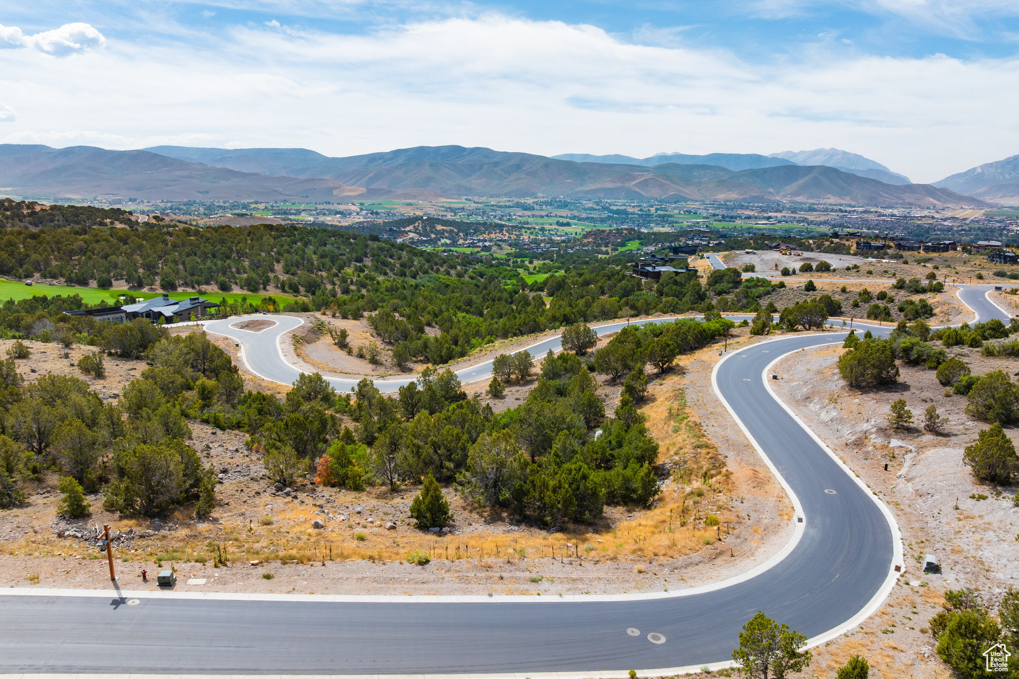 RED LEDGES - Land