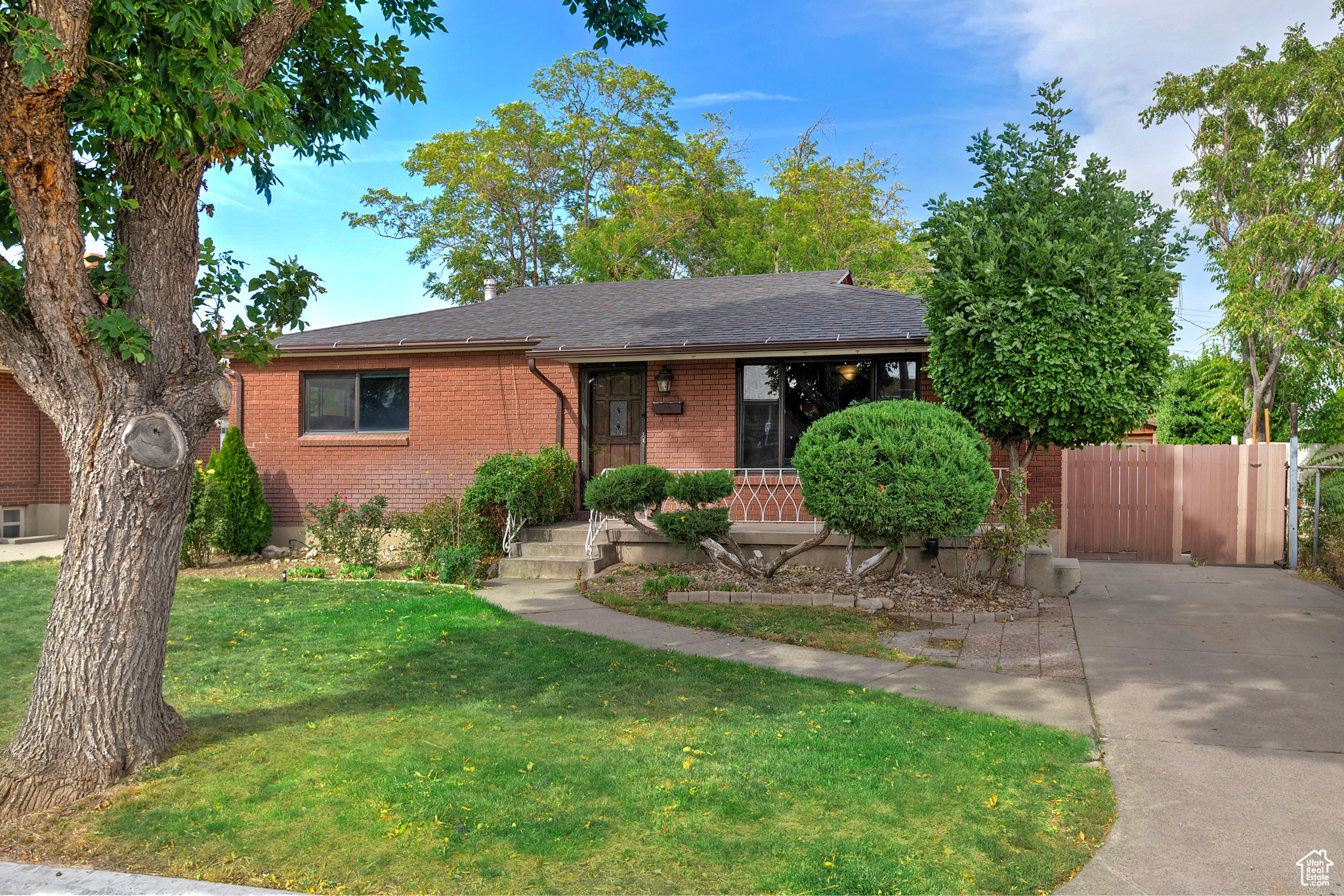 8360 W Mix Ave, Magna, Utah image 30