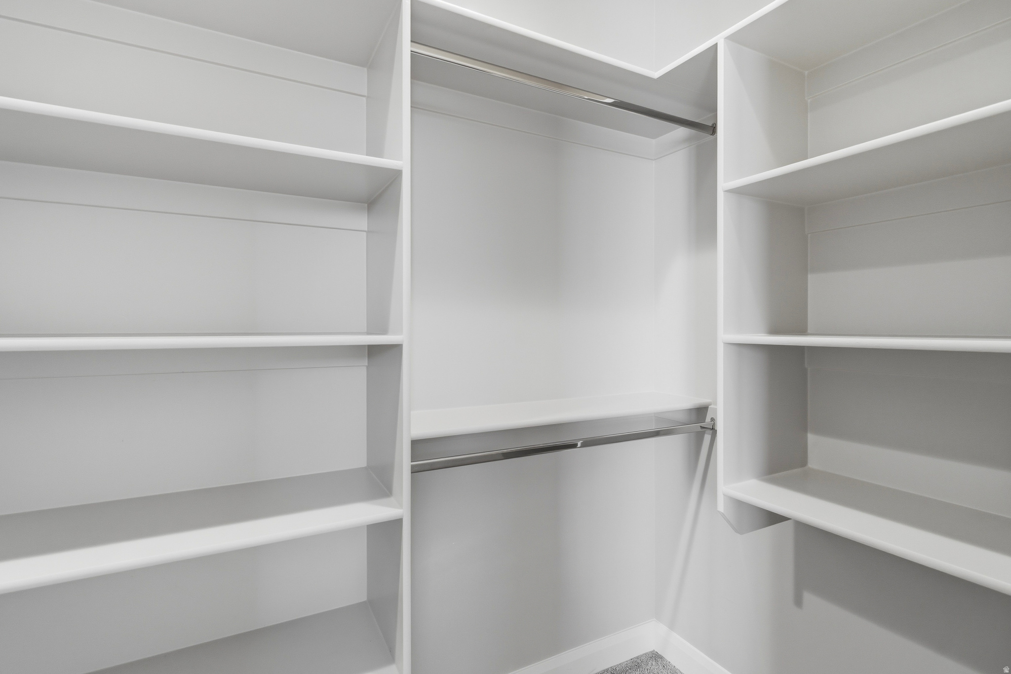 ASPEN ESTATES PH 6 - Residential