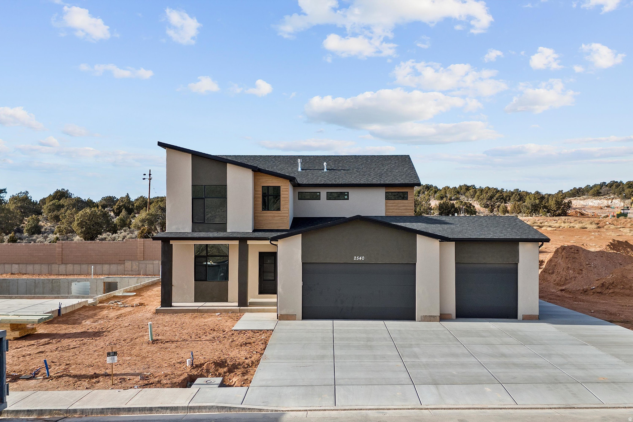 GAGE CANYON - Residential