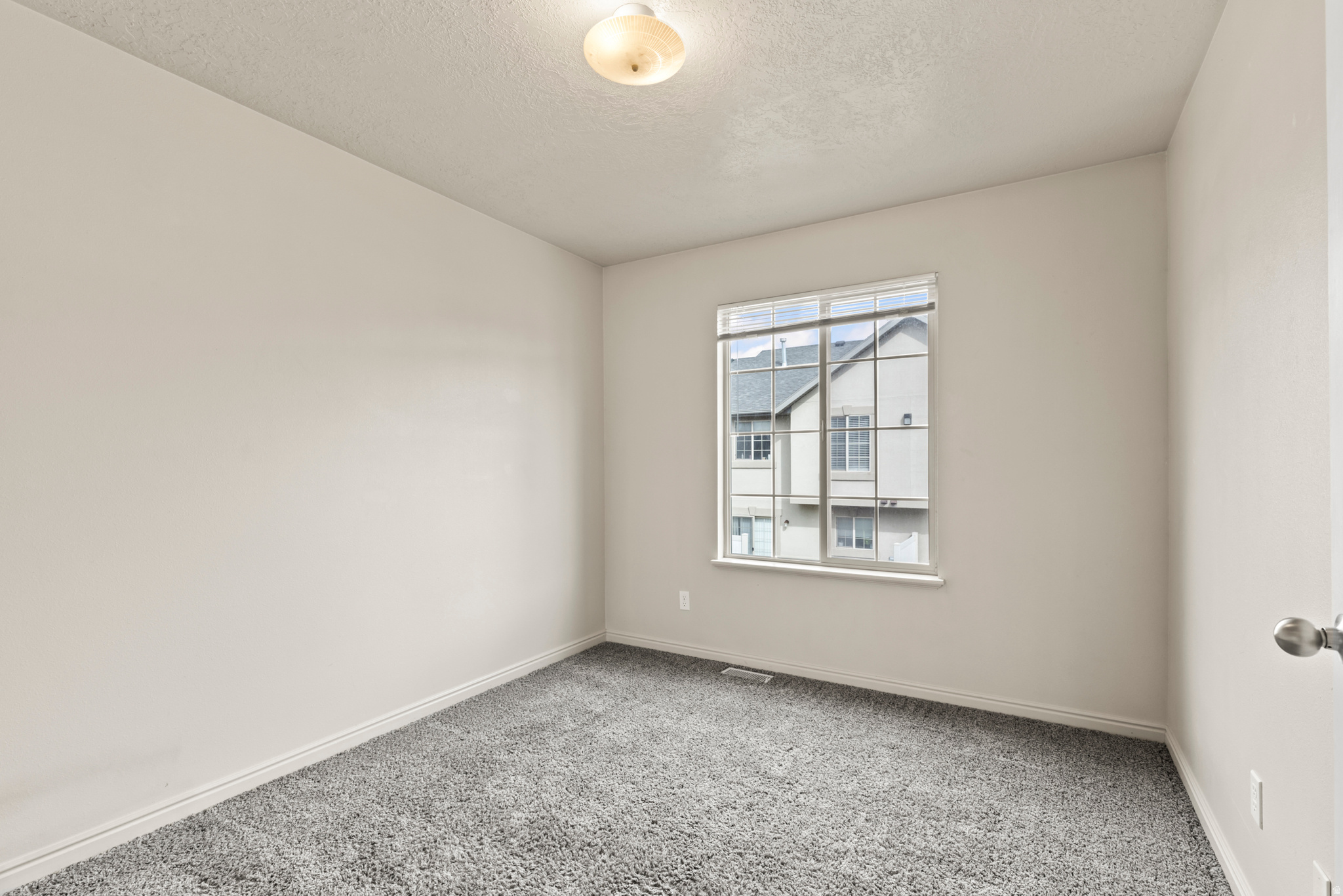 LOGAN LANDING TOWNHO - Residential