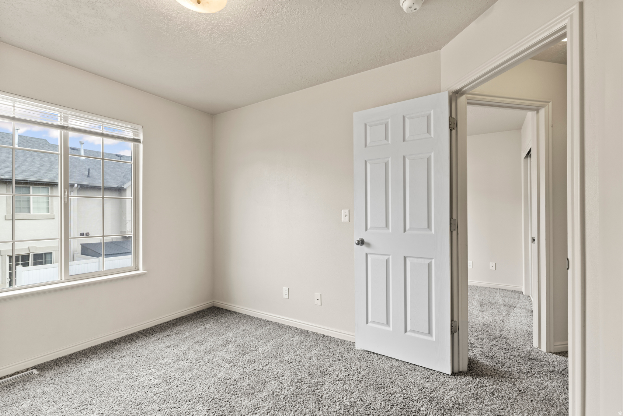 LOGAN LANDING TOWNHO - Residential