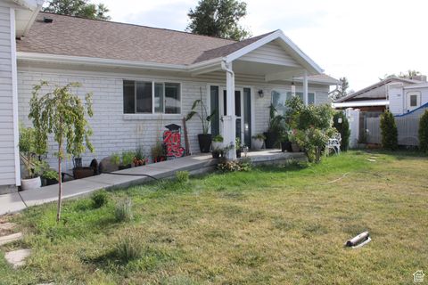 Tiny photo for 3007 W 2960 S, West Valley City, UT 84119 (MLS # 2103859)