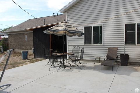 Tiny photo for 3007 W 2960 S, West Valley City, UT 84119 (MLS # 2103859)