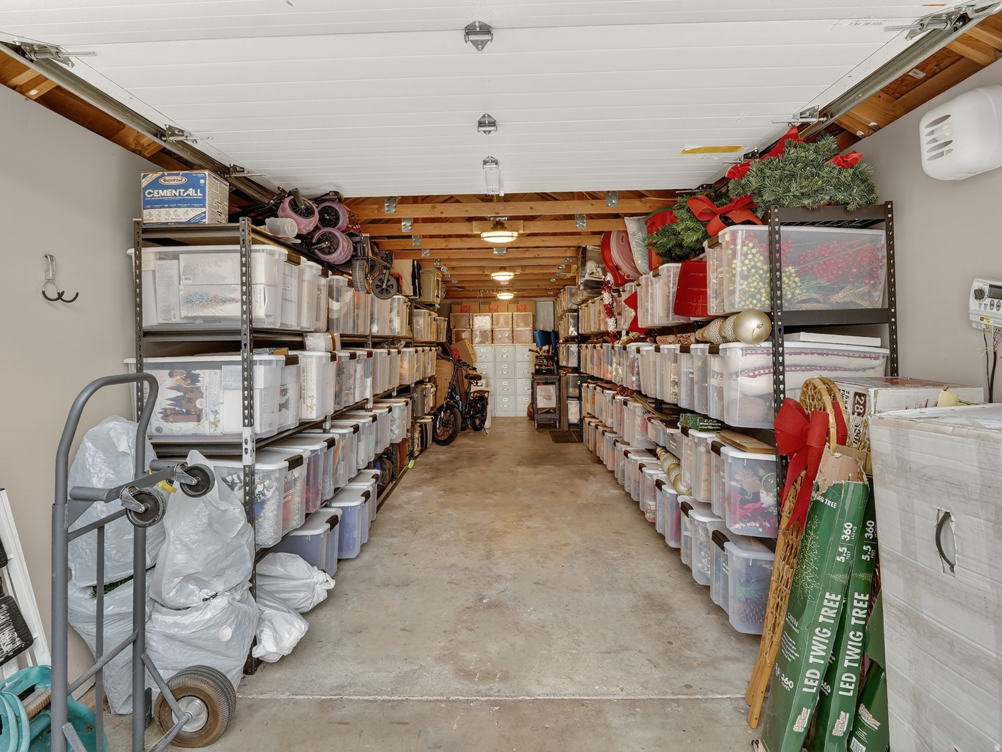 MOUNTAIR ACRES - Residential