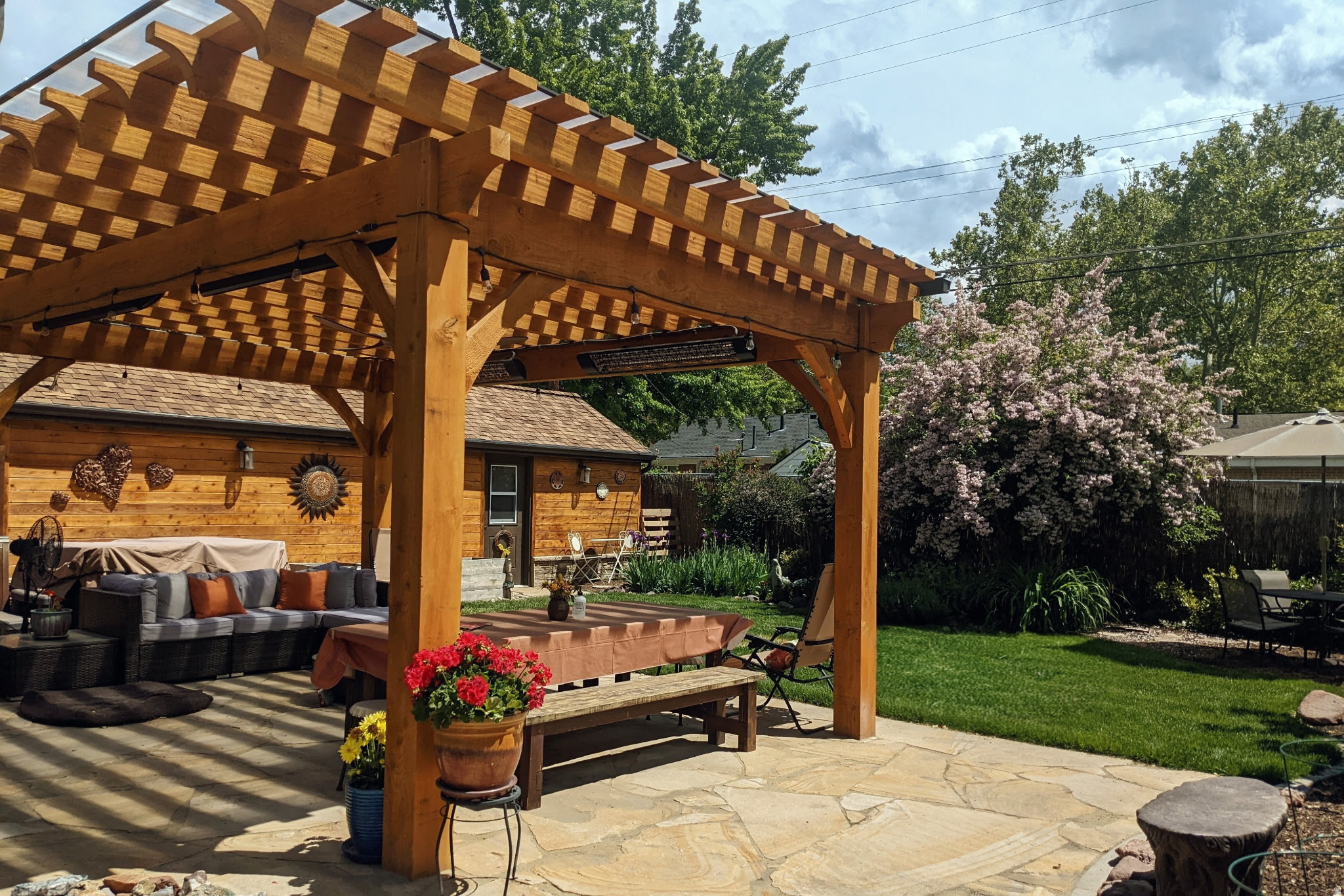 MOUNTAIR ACRES - Residential