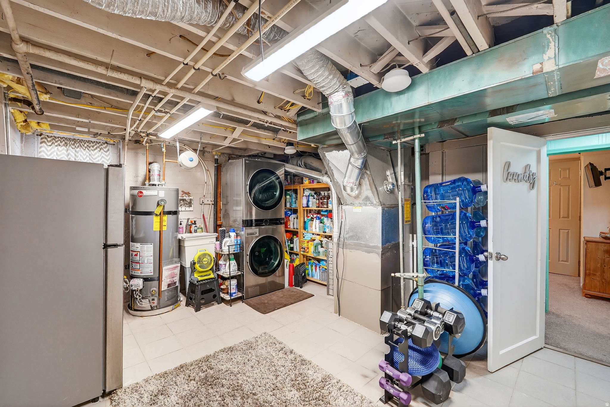 MOUNTAIR ACRES - Residential