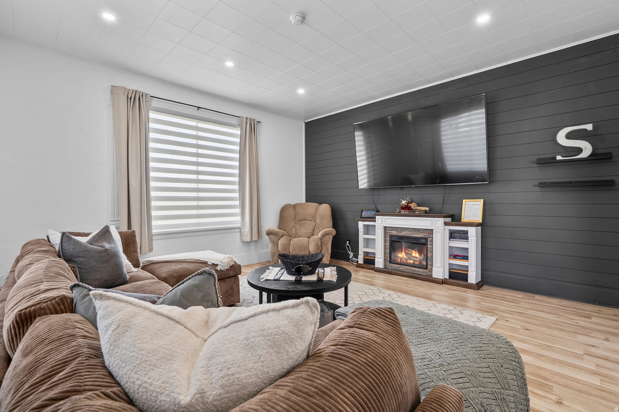 COALVILLE TOWN - Residential