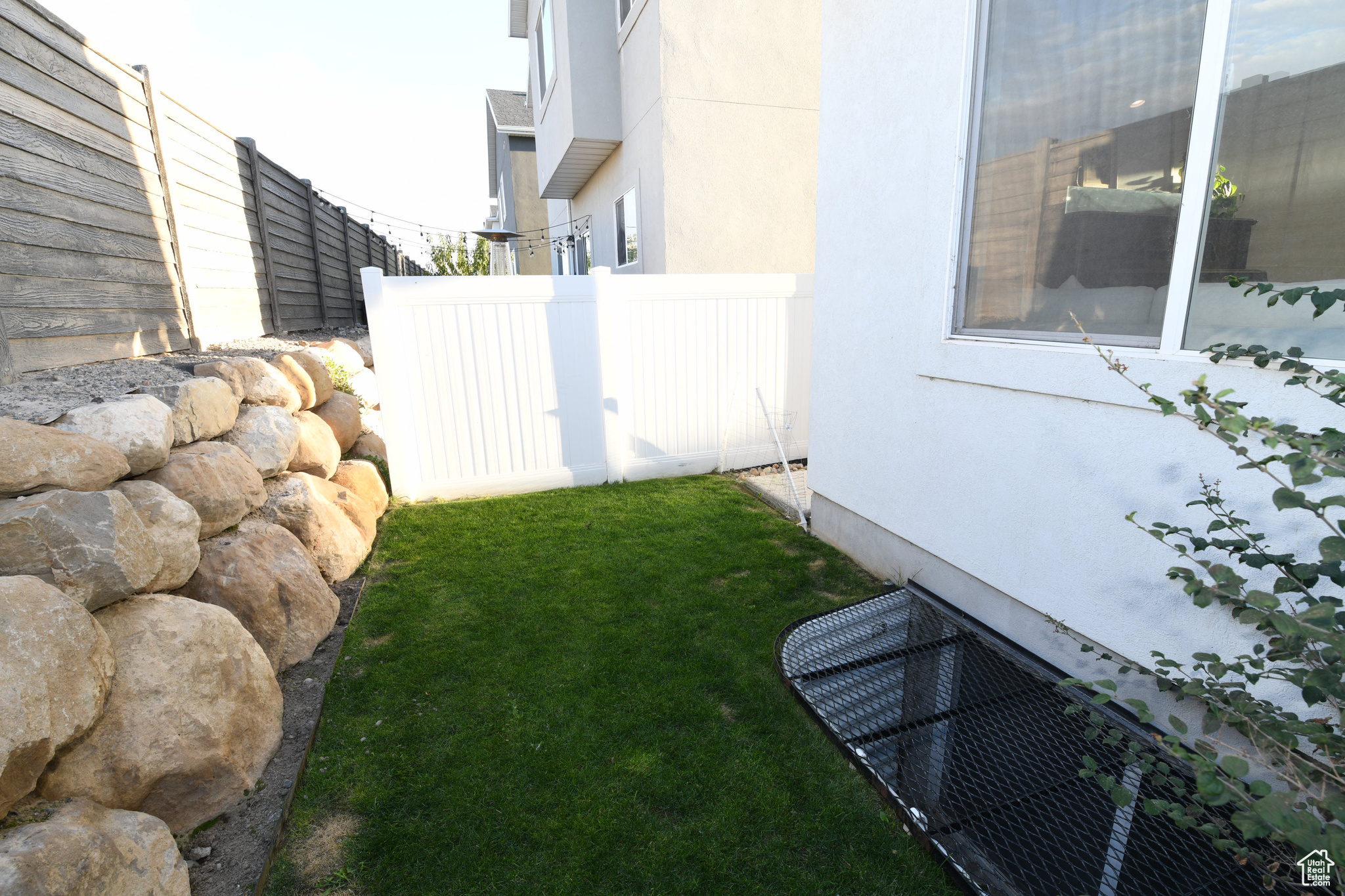 WINDSOR AT WATERS EDGE - Residential