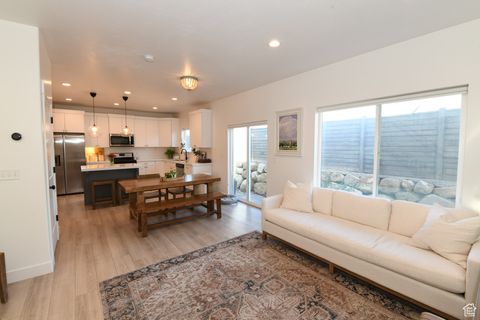 Tiny photo for 322 N 460 E, Vineyard, UT 84059 (MLS # 2119326)