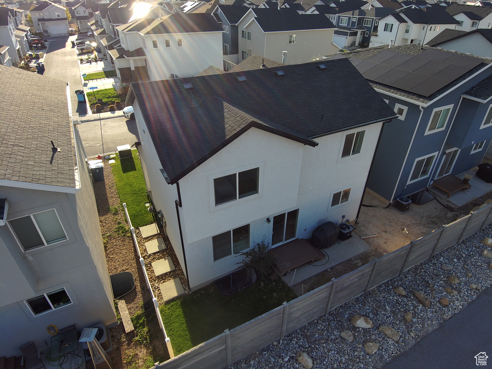 WINDSOR AT WATERS EDGE - Residential