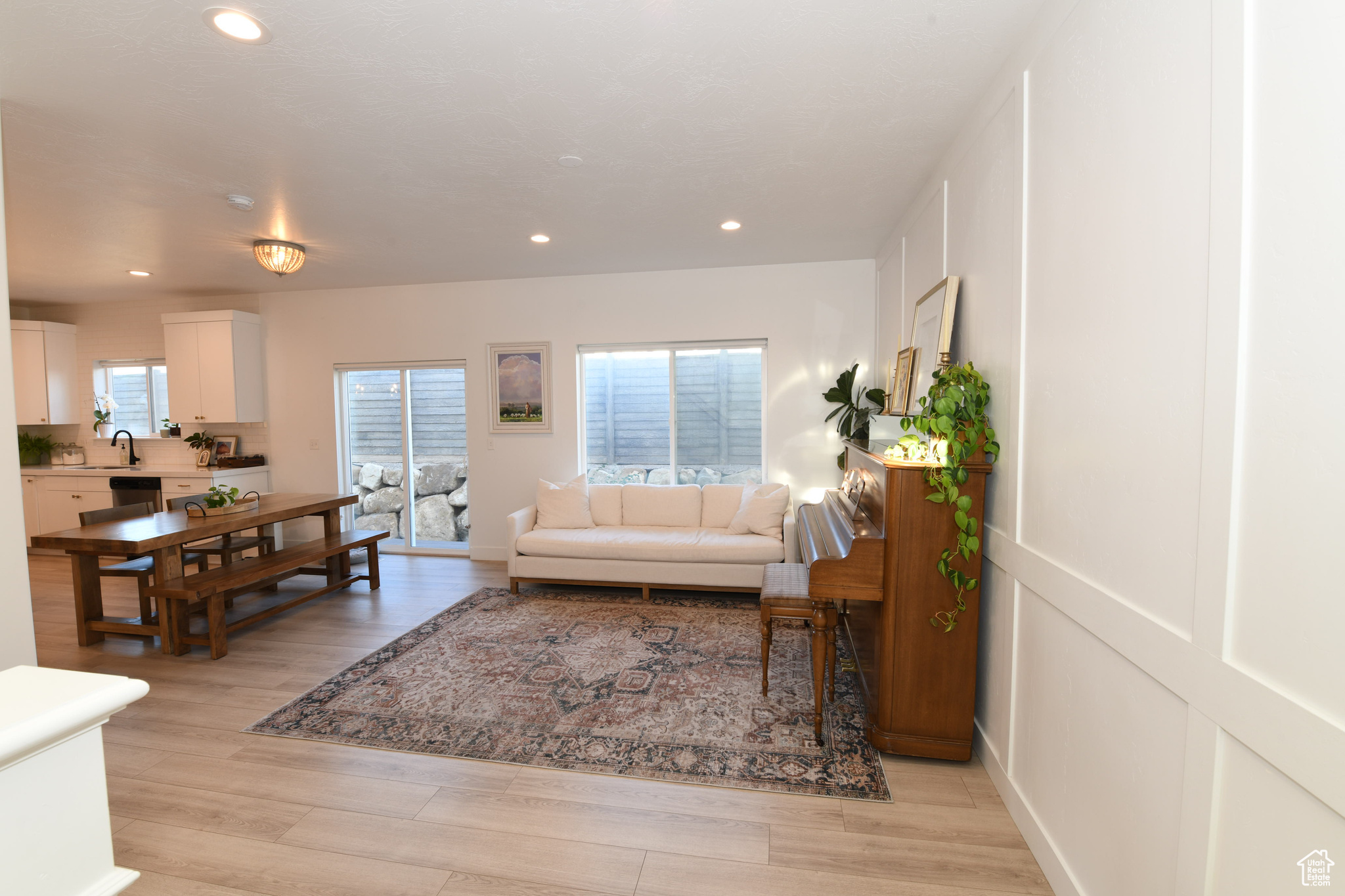 WINDSOR AT WATERS EDGE - Residential