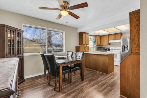 Tiny photo for 1118 N 575 W, Clinton, UT 84015 (MLS # 2175634)