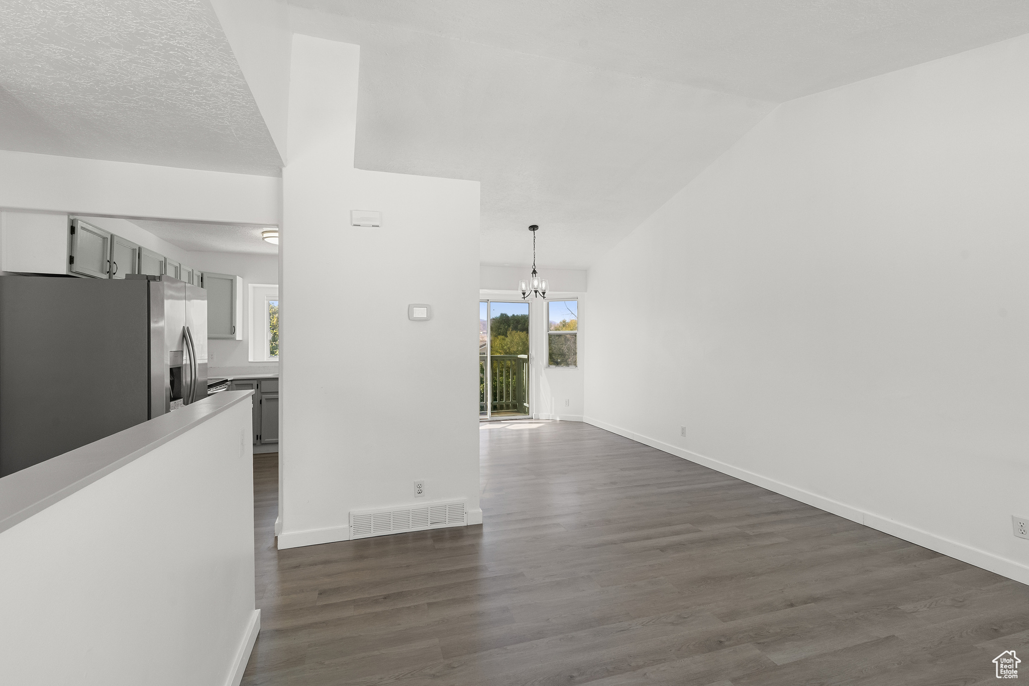 SUNSET ESTATES - Residential