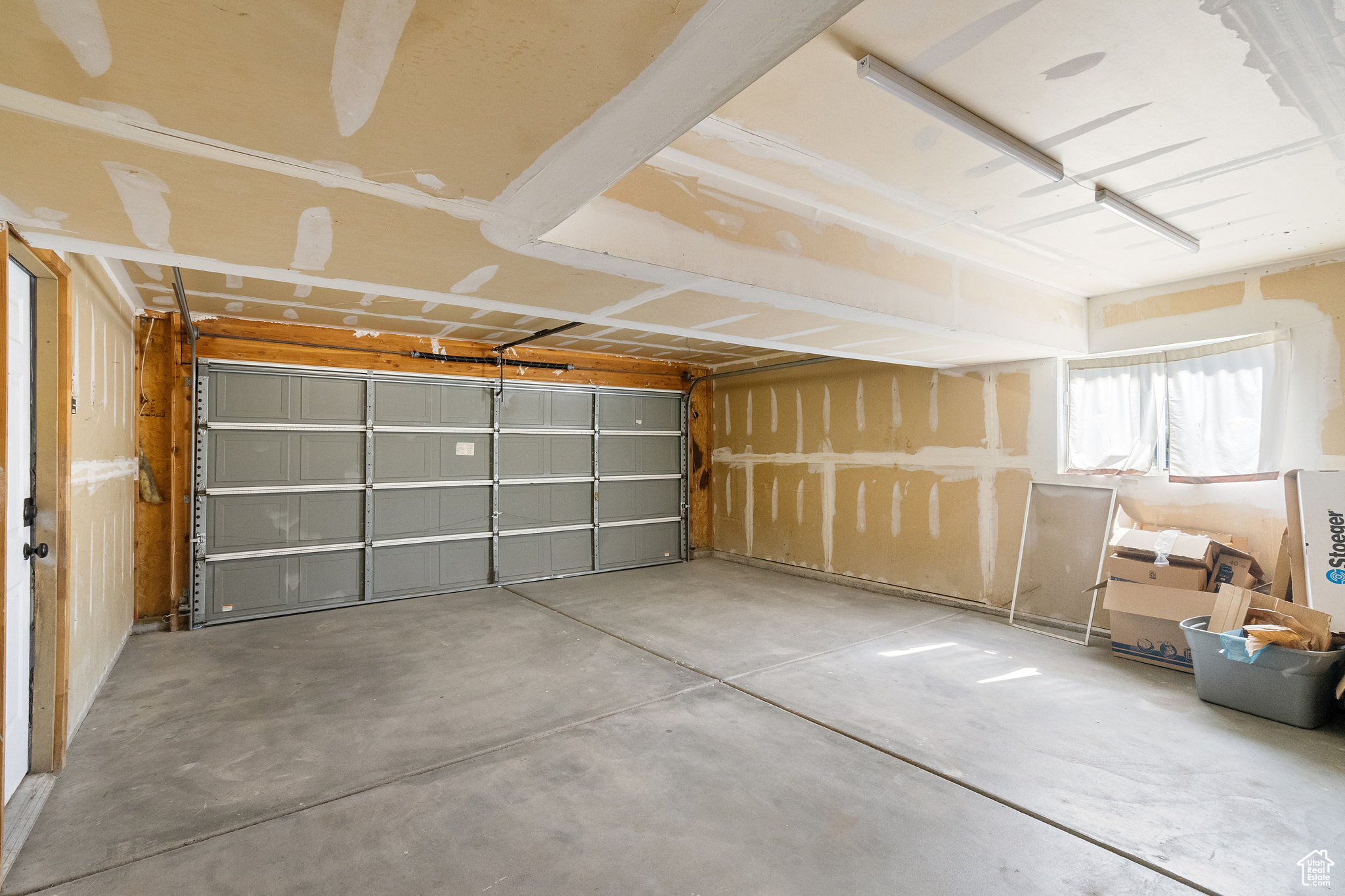 SUNSET ESTATES - Residential