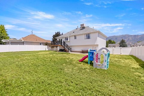 Tiny photo for 1873 N 25 E, Layton, UT 84041 (MLS # 2173854)