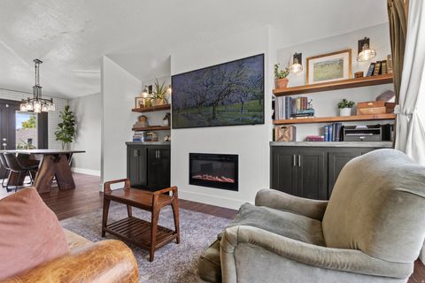 Tiny photo for 1873 N 25 E, Layton, UT 84041 (MLS # 2173854)