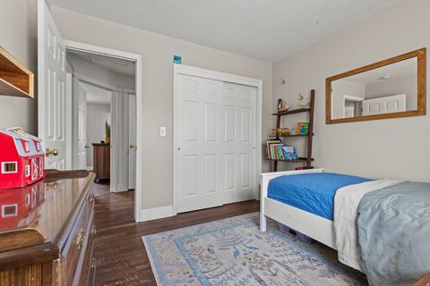 Tiny photo for 1873 N 25 E, Layton, UT 84041 (MLS # 2173854)