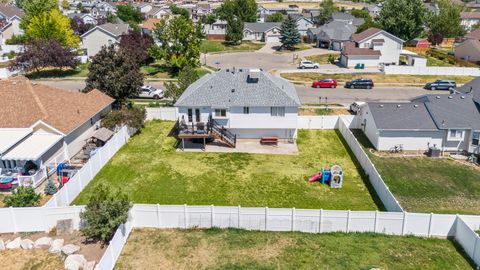 Tiny photo for 1873 N 25 E, Layton, UT 84041 (MLS # 2173854)