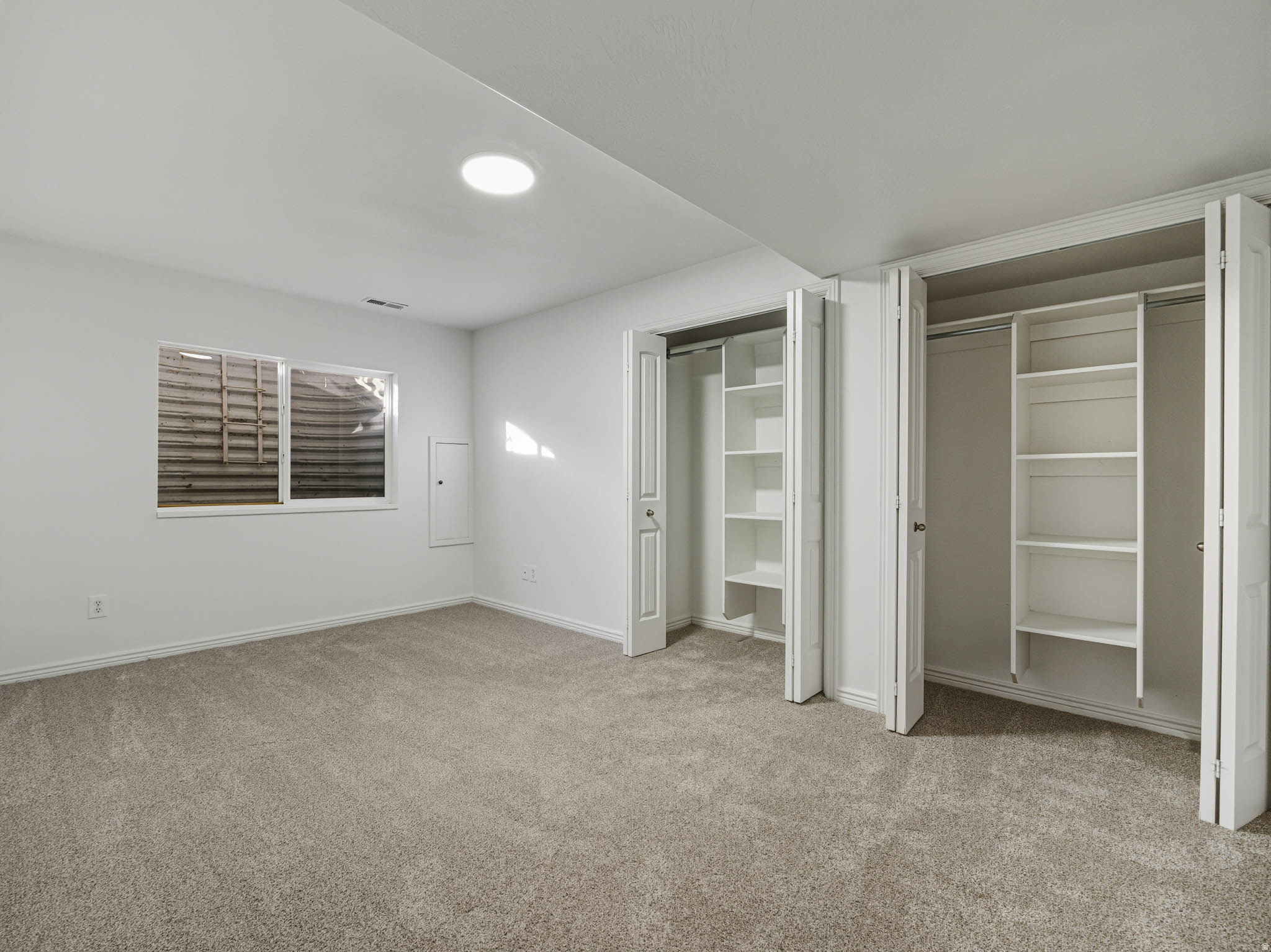 DAYBREAK - Residential