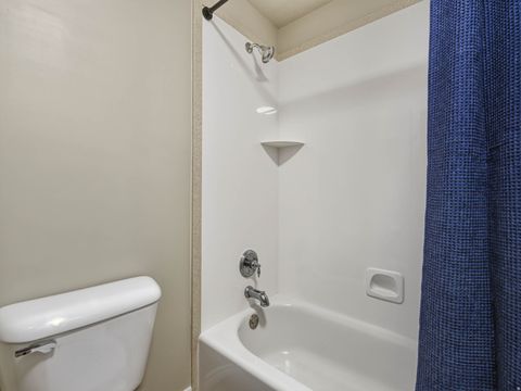 Tiny photo for 11541 S HARVEST CREST WAY W, South Jordan, UT 84095 (MLS # 2127313)