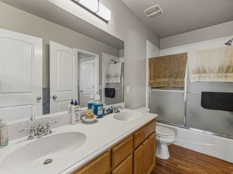 Tiny photo for 11541 S HARVEST CREST WAY W, South Jordan, UT 84095 (MLS # 2127313)