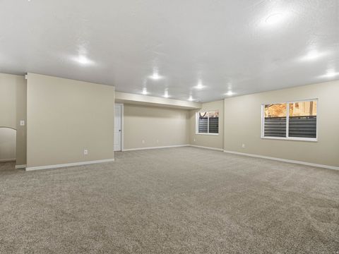 Tiny photo for 11541 S HARVEST CREST WAY W, South Jordan, UT 84095 (MLS # 2127313)