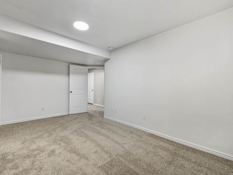Tiny photo for 11541 S HARVEST CREST WAY W, South Jordan, UT 84095 (MLS # 2127313)