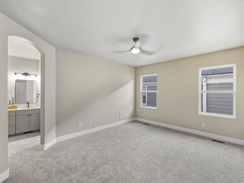 Tiny photo for 11541 S HARVEST CREST WAY W, South Jordan, UT 84095 (MLS # 2127313)