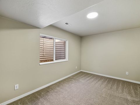 Tiny photo for 11541 S HARVEST CREST WAY W, South Jordan, UT 84095 (MLS # 2127313)