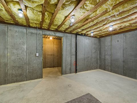 Tiny photo for 11541 S HARVEST CREST WAY W, South Jordan, UT 84095 (MLS # 2127313)