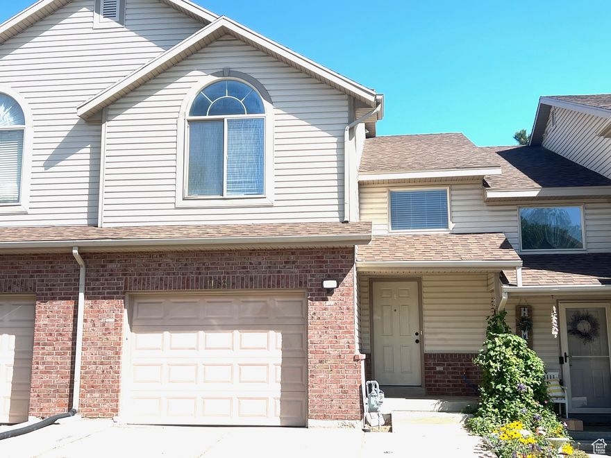 Best deal in complex this year.  Newer appliances, newer furnace and A/C, all new paint top to bottom, Walking distance to shopping, schools, medical facilities, restaurants and parks.  Primary suite has two closets, private bath, vaulted ceilings.  Basement is a huge finished family room and a rough in bath.  One year home warranty included.  You won't be disappointed.  Owner-agent.