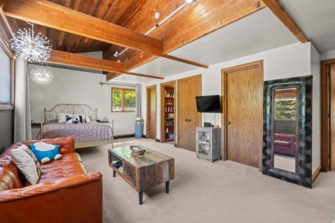 Tiny photo for 12 N QUIET MEADOW LN, Mapleton, UT 84664 (MLS # 2158422)