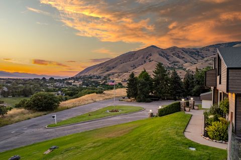 Tiny photo for 12 N QUIET MEADOW LN, Mapleton, UT 84664 (MLS # 2158422)