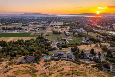 Tiny photo for 12 N QUIET MEADOW LN, Mapleton, UT 84664 (MLS # 2158422)