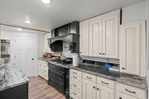 Tiny photo for 12 N QUIET MEADOW LN, Mapleton, UT 84664 (MLS # 2158422)