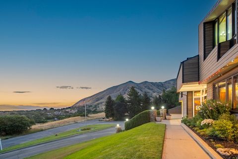 Tiny photo for 12 N QUIET MEADOW LN, Mapleton, UT 84664 (MLS # 2158422)