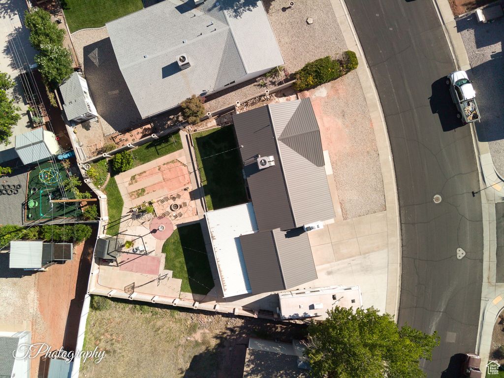 Photo of 1584 SCENIC DR, Santa Clara, UT 84765 (MLS # 2115621)