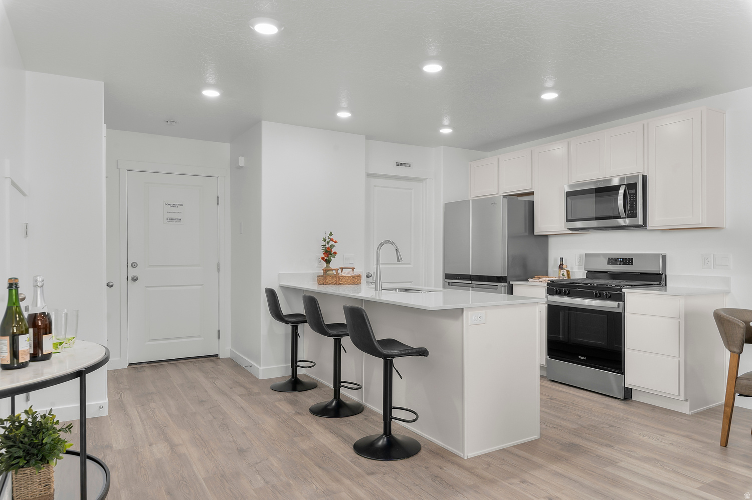 DIXON CREEK - Residential